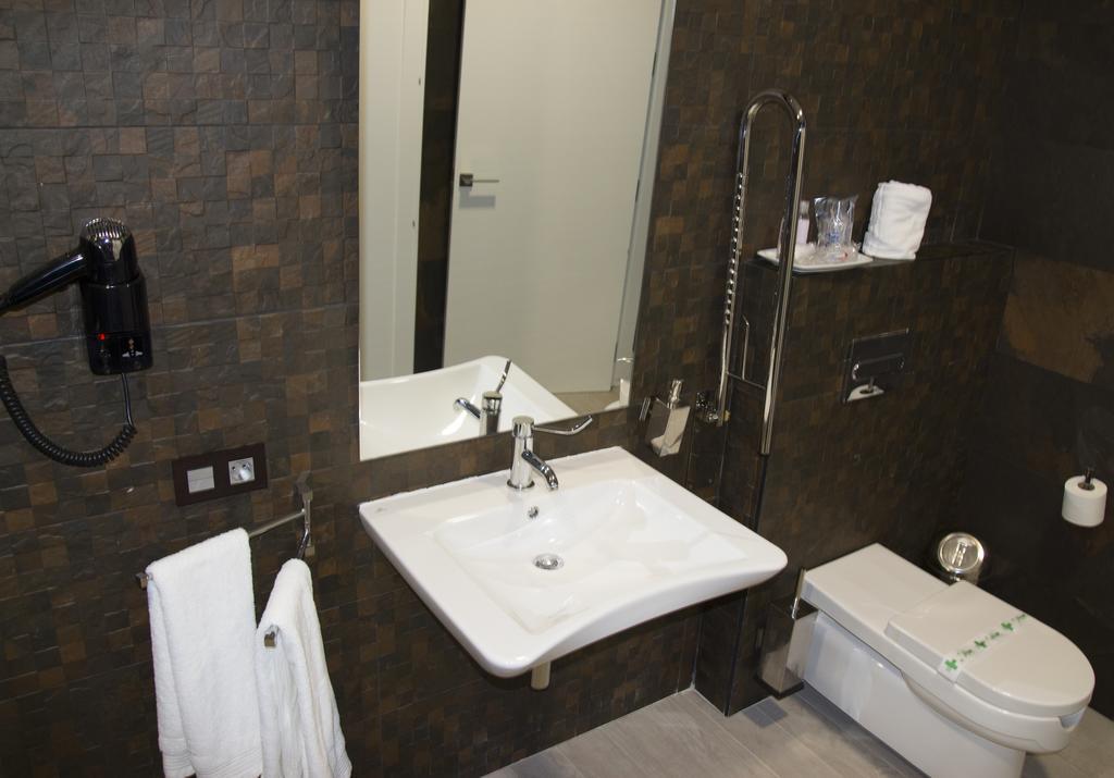 Hotel Barrio Nuevo Lebrija Buitenkant foto
